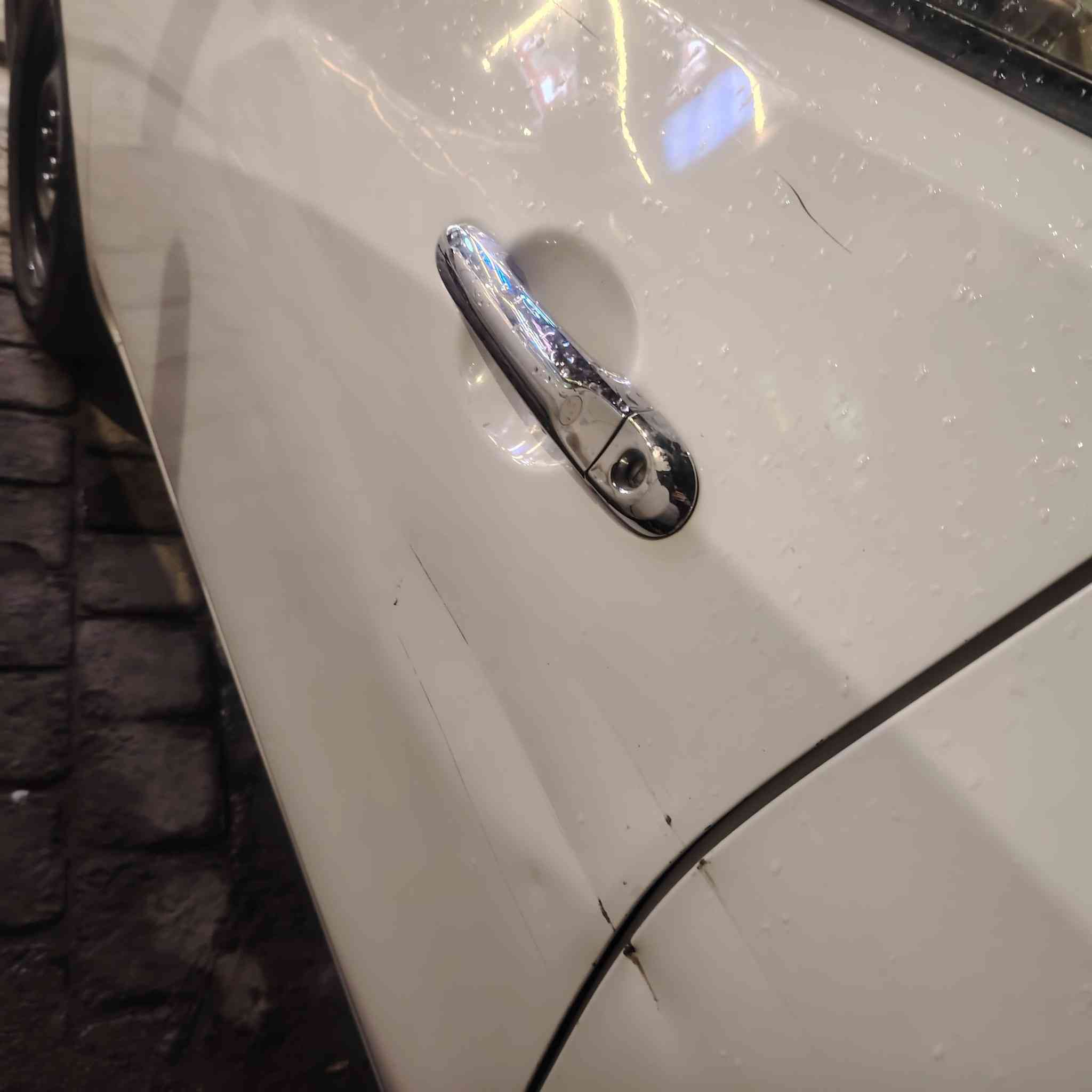 السلام عليكم
نيسان صني هندي بليته ازرق
٢٠٢٢ اربيل بأسمي هزة وبراد جديد وسنوية كلهن الى ٢٠٢٧
يعني ما تحتاج لا هزة ولا تجديد سنوية بس تروح تحول
بيها بارد بدون تبديل سونار كدامك
السعر ١١٠
عنوان بغداد ***********
