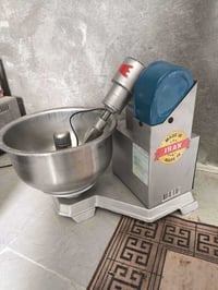 عجانة ايراني ٥ك • قدر ضغط كهربائي ٨ل • صناعة ألماني