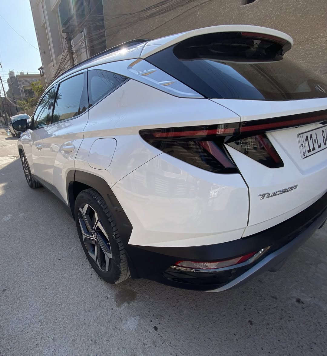 السلام عليكم
هونداي توكسان فول مواصفات خليجي كوري موديل ٢٢ رقم بغداد انكليزي لون ابيض هزة جديده باسمي السنوية مال بيت ومسويلها ادامه كامله ماشية 51  فقط
مرفق سونار  بالصور

مكانها بغداد   

***********
