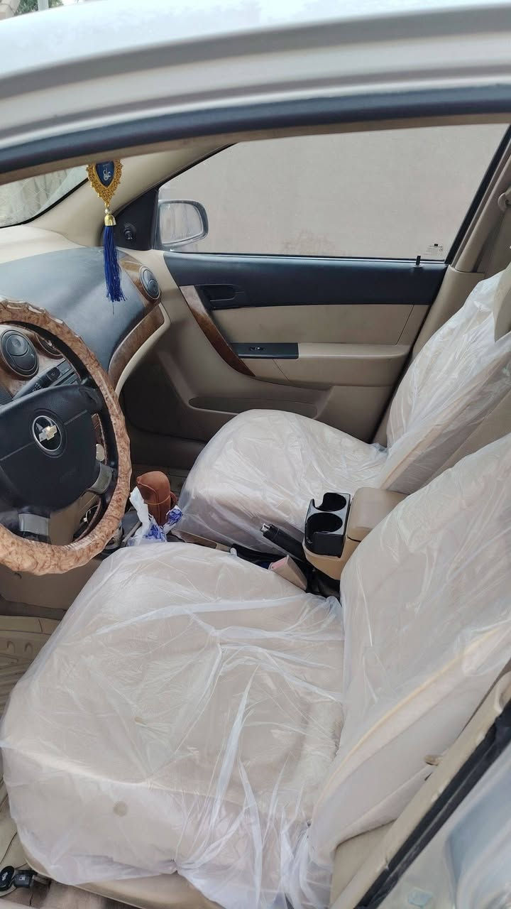 السلام عليكم
افيو 2007 خليجي بيها جاملغ جهت الصدر مبدل فقط رقم بابل ألماني تحويل مباشر بس التبريد وكف ما اعرف شبي

حدادية أمامية نص عمر مكينة بيها خيط بخار سنوية لحد شهر الخامس تنتهي مكان السيارة بابل المركز للإستفسار ***********  ملاحظة السعر 57 وبيها مجال
