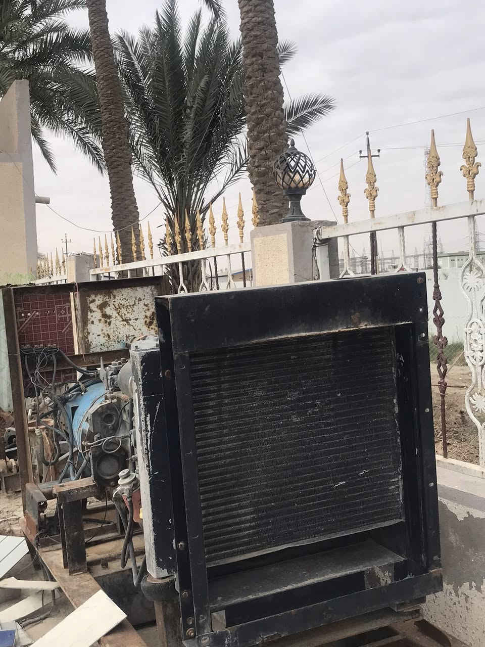 سلام عليكم مولده للبيع فالفو ١٢٥ كيفي ٦ سلتدر جاهزه شغاله ما عايزه برغي ما تنقص ولا نقطه مولده تخبل نضيفه السعر ثلاث ملاين و 750 رقم الهاتف ***********
