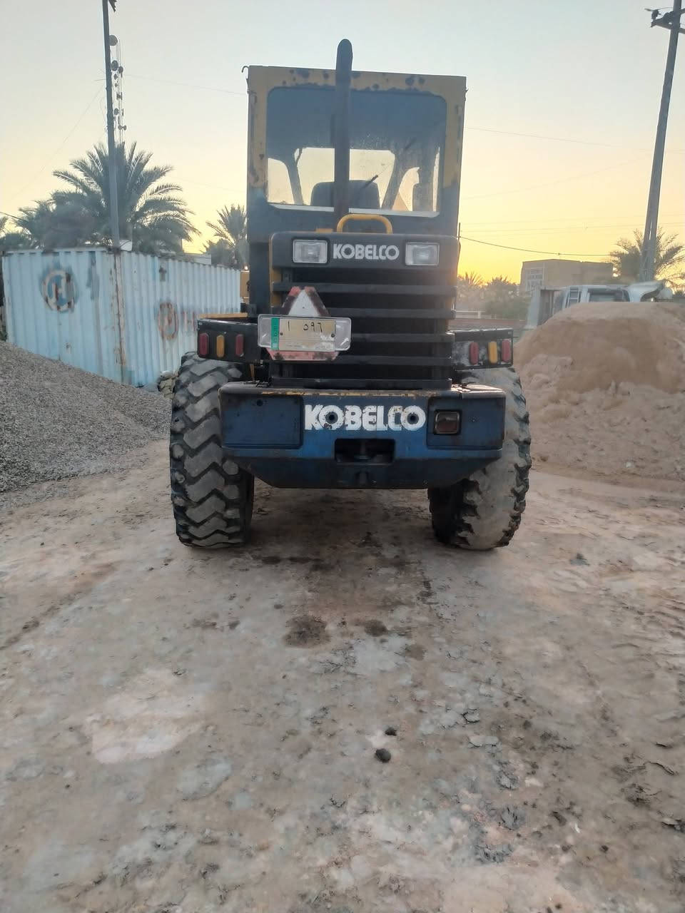 شفل للبيع حجم 60مكينه أزوره سوبر التصال على ***********
