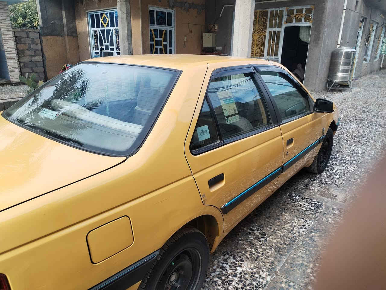 بيجو أكد ٢٠١٦ بسمي مكينه تبريد مكفول السونار مرفوق السعر ٤٥ ورقه العنوان بغداد المعامل الباويه رقم ***********
