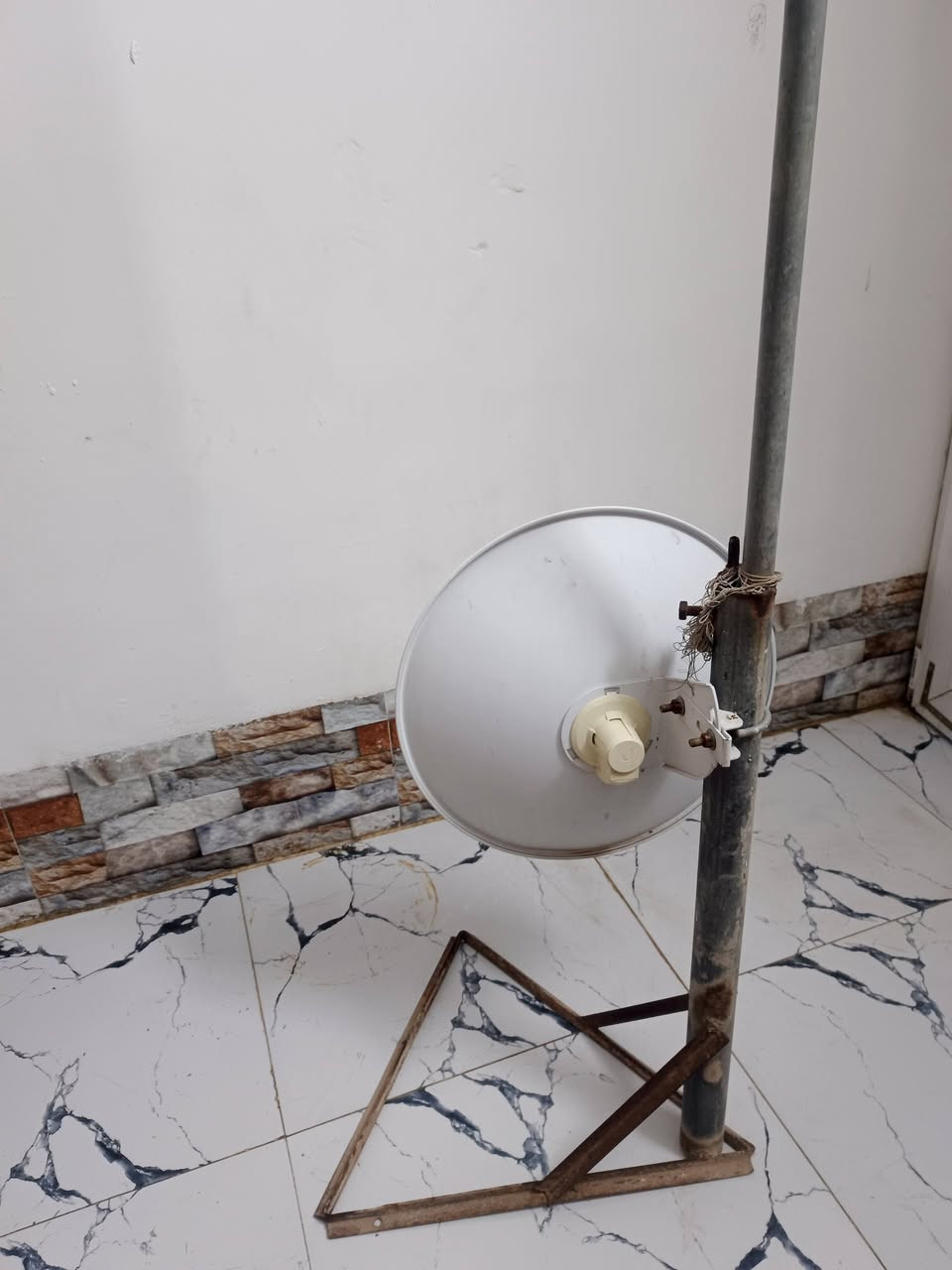 السلام عليكم من رخصت الادمن موجود نانو للبيع السعر خاص ويا واير اكثر من 20متر  الاتصال على الرقم 
***********
