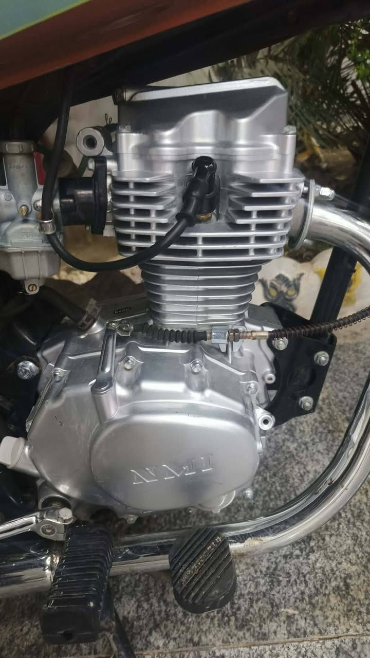 اسلام عليكم 
للبيع شاصي 13 ارشا بوري ناعم التعميره كلها اصلي  الدراجه اوراق كمرك مدفوع يعني كبل تروح ترقم ما تتعب ابد ***********
