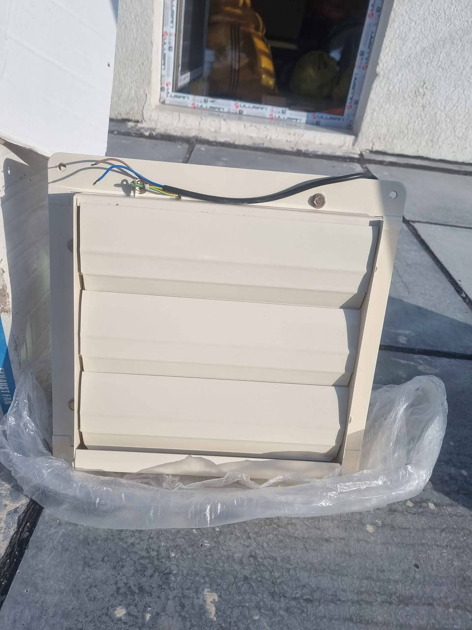 مفرغه كهربائيه جديده غير مستخدمه حجم كبير سعر 65الف مكاني التنومه البصرة, العراق


**إذا كنت صاحب هذا الإعلان وتريد حذفه لأي سبب، رجاءا أرسل رسالة إلى الدعم الفني**