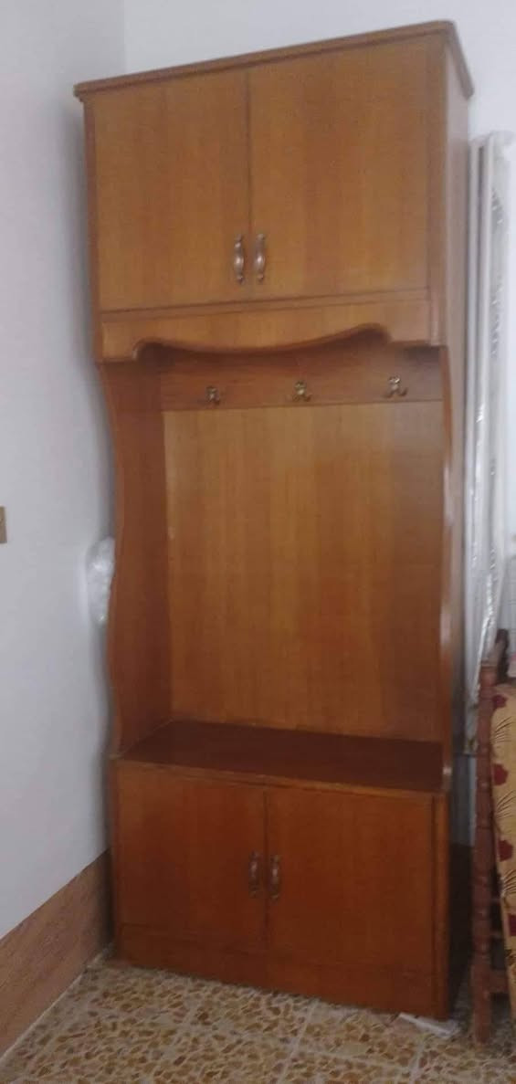 السلام عليكم 
من رخيصة الادمن
غرفة نظيفة أخو الجديد نضافة 90 بالمئة السعر مليون و100 عنوان موصل الأيسر حي القدس للاستفسار 
***********
***********
