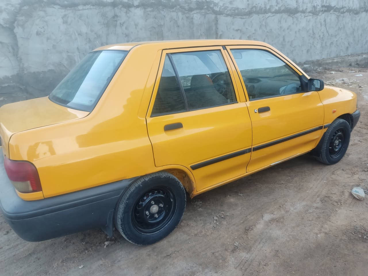 سايبا للبيع موديل 18 كفاله بس لبنيد واكع عليه طابوكه ولباقي كفاله تخم تاير سنتر لوك  شاشه كهربائيات كل شغاله كبل لشارع رقم نكليزي سنويه ال30 مكاني ديوانيه سعر 45 رقم تليفون ***********
