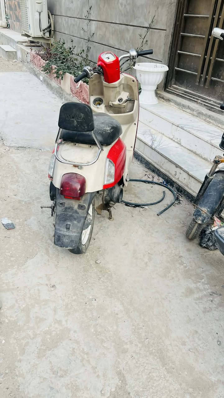 دراجه للبيع  بوليس ٢٠٠٧ جاهزه
يرادلها فقط تنضيف كابريته السعر ٣٩٠ مع المجال 
كربلاء  قرب السندباد 
***********
