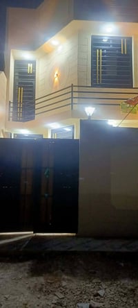 دار للبيع • ١٠٠م • شارع ٨٠