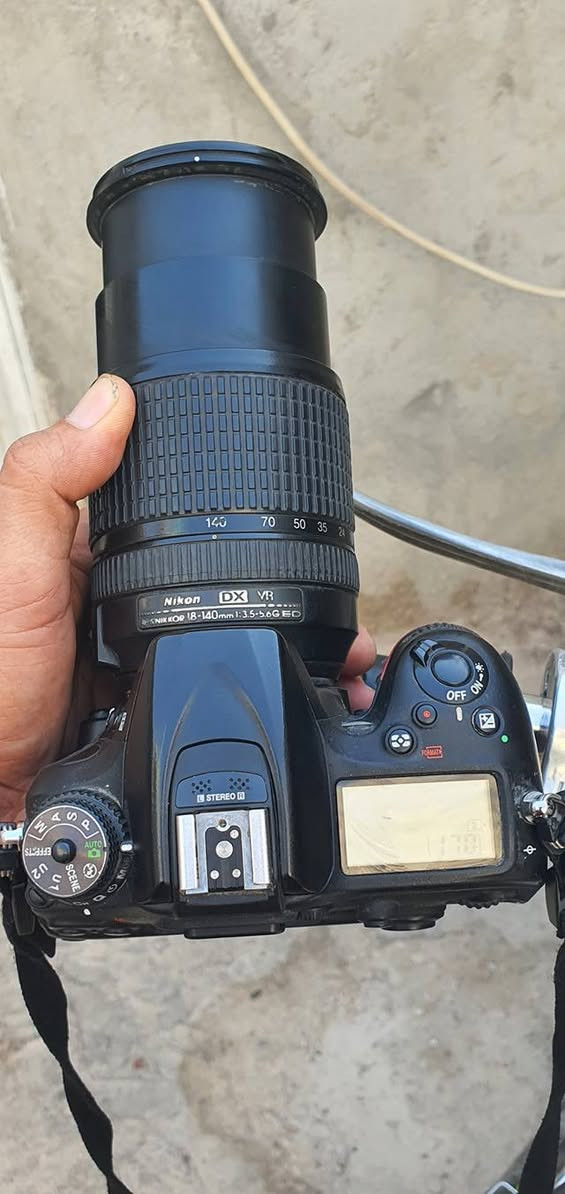 سلام عليكم كامره نيكون 7200 واي فاي بلوتوث  كامل ملحقات لاصليه عدسه 18 140 شاحنه بطاريه حزام كتف جنطه مقسمه جيلاتين اصفر يوجد توصيل جميع محافظات العراق وتساب *********** النجف, العراق
