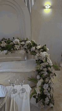 "مثل ما گلبك اختار شريكه… اختار كوشة تليق بهاللحظة الحلوة" 💍✨
كوشات خطوبة جاهزة، فخامة، ورد، وإضاءة تصير أحلى ذكرى.
للحجز راسل الصفحة ✨***********
#اكسبلور #ستوديو_علي_للتصوير #ديالى #الترند_الجديد #العراق #بغداد #بعقوبه
