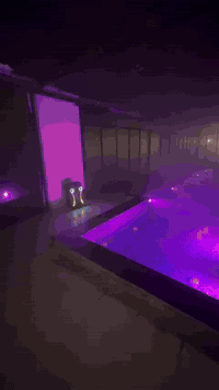 ✨ شاليه/مزرعة (ضي) – للتأجير اليومي ✨
استمتع بأجواء ريفية هادئة في مزرعة/شاليه (ضي)، المكان المثالي لقضاء أجمل الأوقات مع العائلة والأصدقاء 🌿
📍 الموقع: (بغداد/المدائن)
⏰ أوقات الإيجار: يومي / مسائي / صباحي
💡 المميزات:
 • مساحة واسعة مناسبة لجميع المناسبات
 • جلسات خارجية فاخرة
 • مسبح (كبّر/صغير—صيفي +شتائي)
 • ملعب أطفال / وكبار
 • مطبخ مجهز بالكامل
 • إضاءة ليلية ساحرة
 • شواية باربكيو + حديقة خضراء
 • مواقف سيارات خاصة
🎉 مناسب لـ:
عائلات – للمناسبات – تجمعات – حفلات ميلاد – استراحات نهاية الأسبوع

📞 للحجز والاستفسار:
( ***********)
واتسآب متاح
