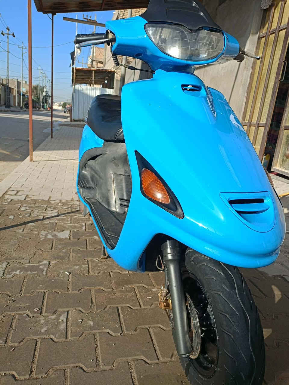 دراجه للبيع جاهزه من كلشي وشغاله سلف هندر  مانقصه برغي 550وبيه مجال ***********
