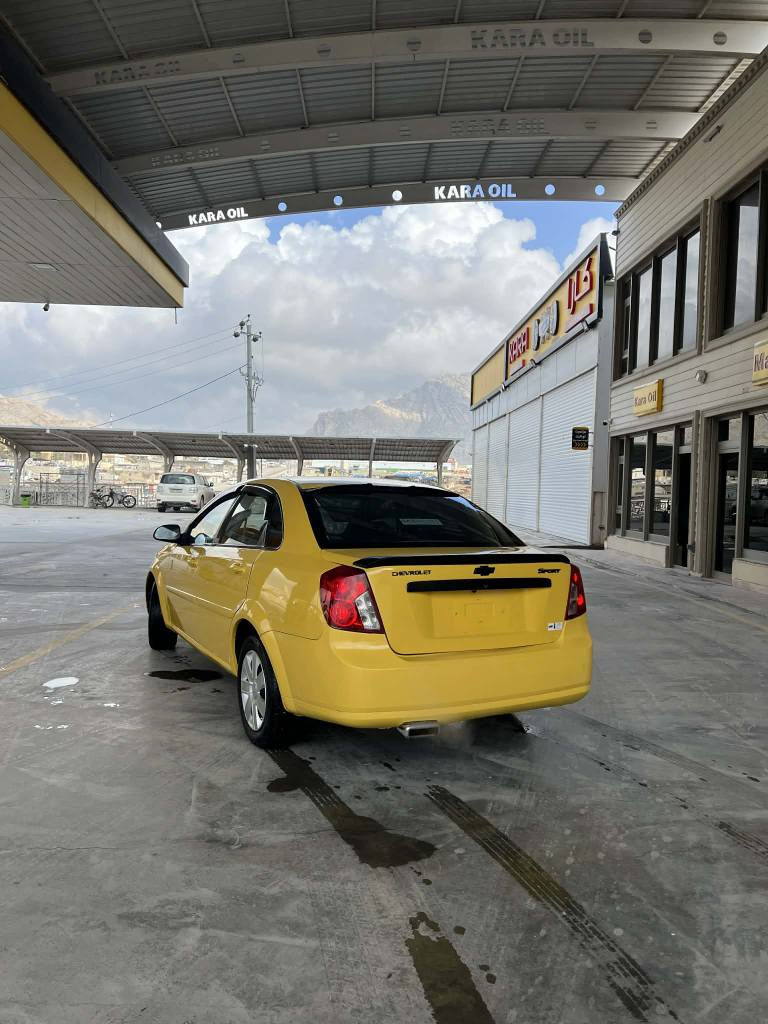 ئۆپترا مۆدیل ٢٠١٢ 
ڕه قه م و سه نه ونی جنوب
سوکان ڤۆلیۆم 
جامو ئاوێنە کارەبا ئاوێنە هیتەر بێ مەسرەف بێ تەقەو ڕەقە هایدرۆلیکی گێڕو مەکینەی تازە گۆڕاوە چوار تایه ی تازه ییه 
پێش و دوای تازه داگیراوه 
سه یاره که تا بلی بی مه سره ف و بی کێشه یه زۆر جوان و پاکه

***********
*********** حلبجة, السليمانية
