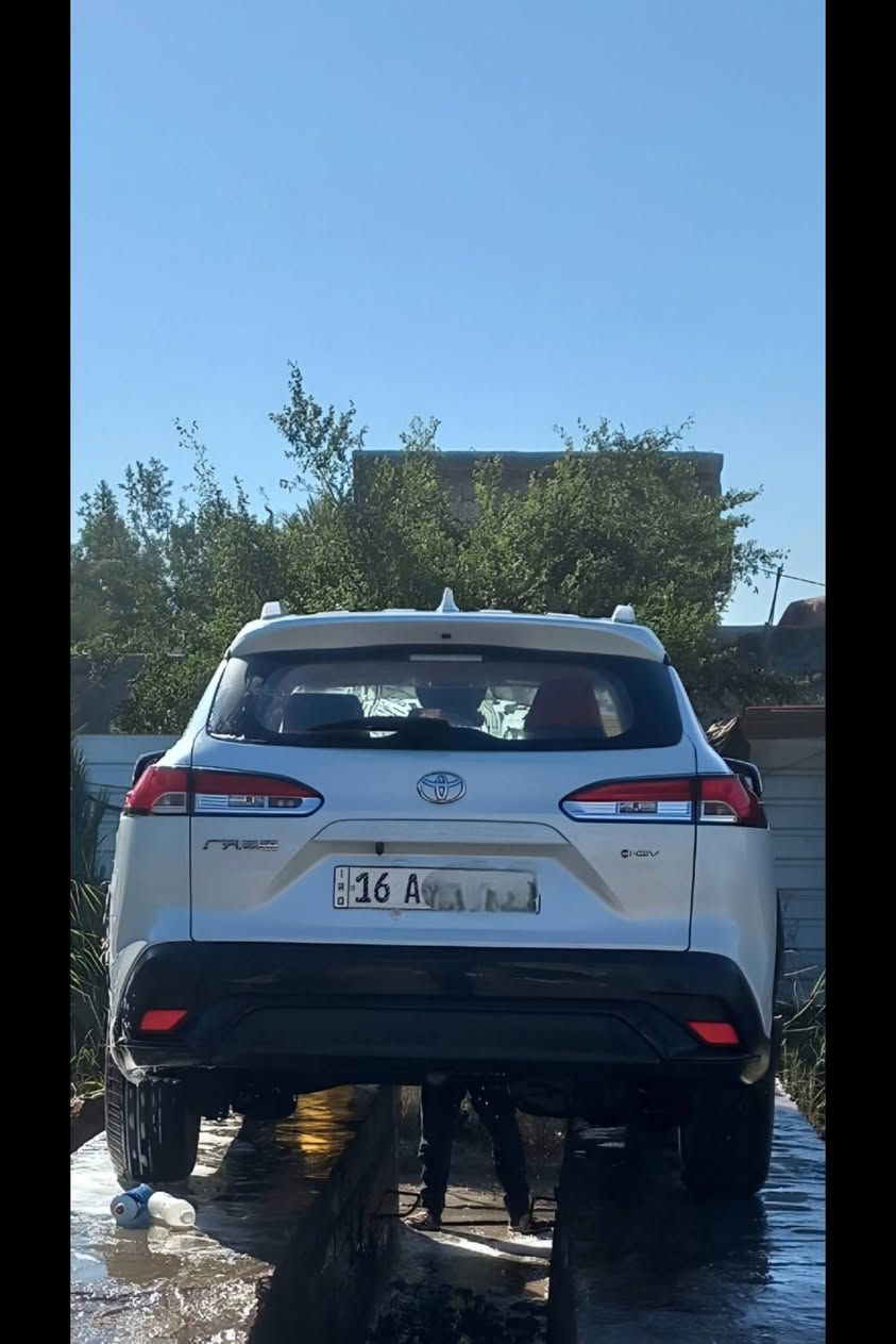 🚘 كورلا فرونت لاندر 2025 فول مواصفات 🔥✨
رقم قادسية مشروع وطني 
السياره جديده اخت الزيرو ⚡
فتحة سقف ذكيه 🏎️
كشافات ضباب ☄️
⚙️ محرك 2.0 لتر – 4 سلندر هايبرد 🌪️
🔄 ناقل حركة CVT أوتوماتيك
⛽ صرفية وقود اقتصادية
🛋️ مقاعد جلد*/
📱 شاشة معلومات وسطية مع Apple CarPlay 
📸 كاميرا خلفية+كاميرا أمامية+كاميرات بالمري+ حساسات
🛡️ نظام مانع الانزلاق ESP
🔘 جنوط ألمنيوم رياضية
🔑 دخول ذكي + تشغيل بصمة
❄️ مكيف أوتوماتيك
ثلاث وضعيات قيادة 🛫
السياره كفاله عامه ما عدا فقط كشطه بسيطه بالباب 
📞 للتواصل:***********
