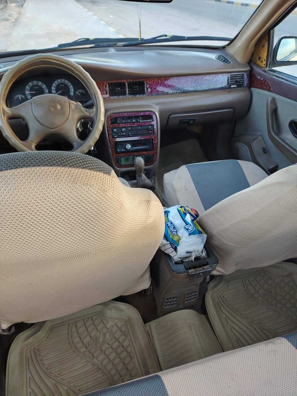 سلام عليكم 
سياره سمند للبيع
مديل 2011
سنويه ما ساقطه
مشروع وطني 
سعر: 29 وبيهه مجال 
مكينه جديده تبريد شغال تخم تاير سياره ما ناقصهه شي 
مكان السياره بالنجف
الاتصال ع رقم: *********** 
ملاحظه: اني مكلف بالنشر
