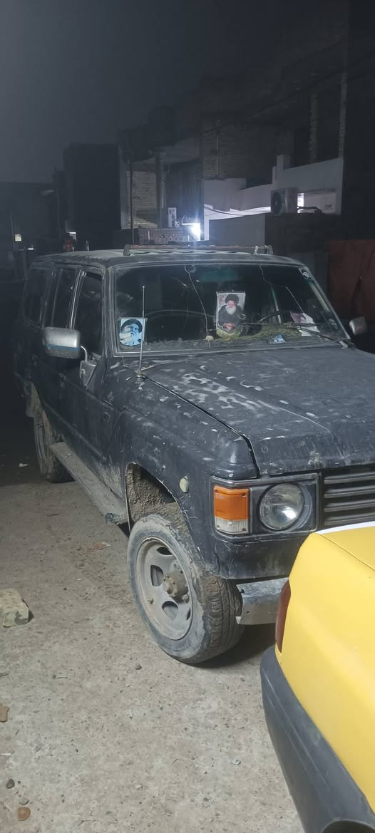 سلام عليكم عندي سيارة نوع لاندكروس  كير ومكينة بطة اصولي لون أبيض مصبوغ اسود رقم نيسان ألماني  مراوس أو بيع  السعر 26 وبيها مجال للستفسار على الهاتف *********** بغداد حي اور
