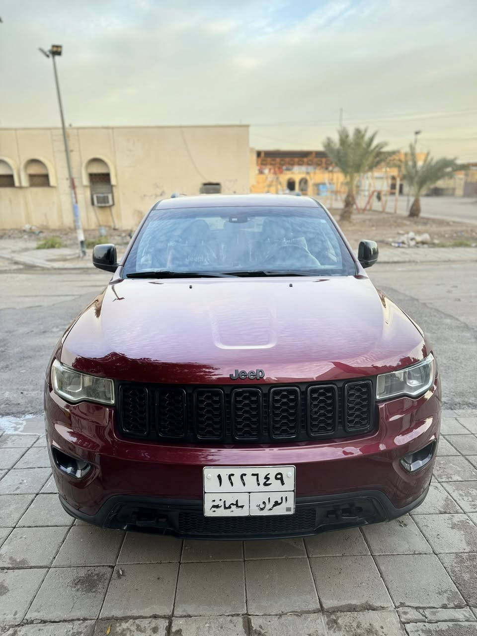 السلام عليكم
السيارة جديدة كلش وبالعافية على الياخذها

 JEEP GRAND CHEROKEE 2018

عدد المسافات (٨٩) الف ميل  

جيب فئة:    لاريدو

موديل:     ٢٠١٨

مكينة:     V6 3.6

وارد امريكي  (قطعه وحده * البنيد * بدون اي دواخل شاصي بدنه لغود كله مكفول ).  🙋‍♂️ ضربه مو قويه  ✅

المواصفــات// نص فول 

العنوان بغداد  - تقاطع النهروان - المجمع السكني النفطي   السياره باسمي - تحويل مباشر 

السعر: علق يجيك السعر على الخاص 

للاستفسار: ***********

اتصال او واتساب
