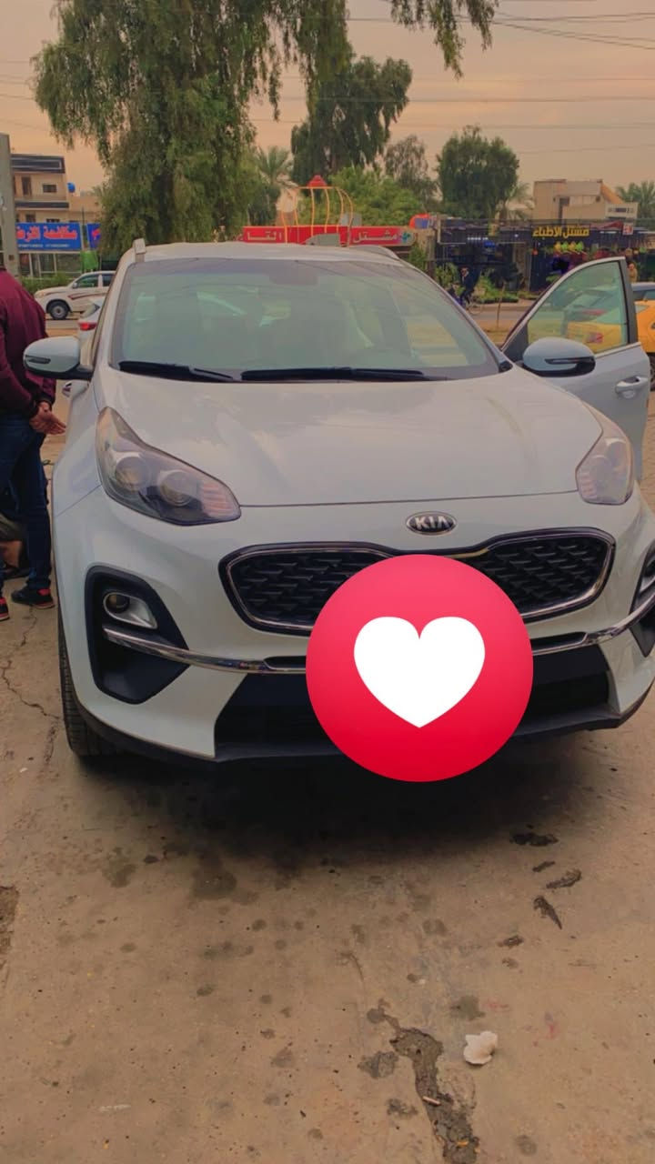 كيا سبورتج خليجي موديل 2021
رقم بغداد 
ماشيه 111كم 
كير محرك مكفولات ع وضع الشركة 
بيها بارد بالجاملغ الخلفي كد شبر 
+بارد بالجاملغ الامامي موضع بالصور 
السعر205 وبيها مجال
بغداد حي الجهاد


**إذا كنت صاحب هذا الإعلان وتريد حذفه لأي سبب، رجاءا أرسل رسالة إلى الدعم الفني**