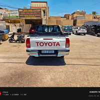 هايلوكس • اوتوماتيك • ٢٣ رقم بصره