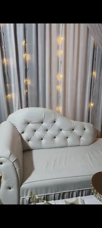 شازلون • جلد • نضيف