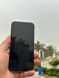 ايفون 15 بطاريه85 ذاكره256 جهاز زلغ زغير مآبي نضافه ميه بل ميه كفر اصل...