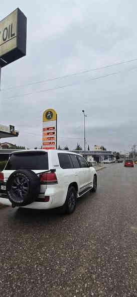 لاندكروز مونيكا 2010
سييارا ٨ بستن بصمه 
ماشيه ١٩٧ حقيقي 
ده بل سبير 
سييارا حيزام سبخ 
سياره كبس من اما و خلف
سنوي جديد 
كير و مكينه بشرت 
سعر ٢٤٧ و بيها مجال 
مكان زاخو 
رقم صاحب 
0750 361 0028
