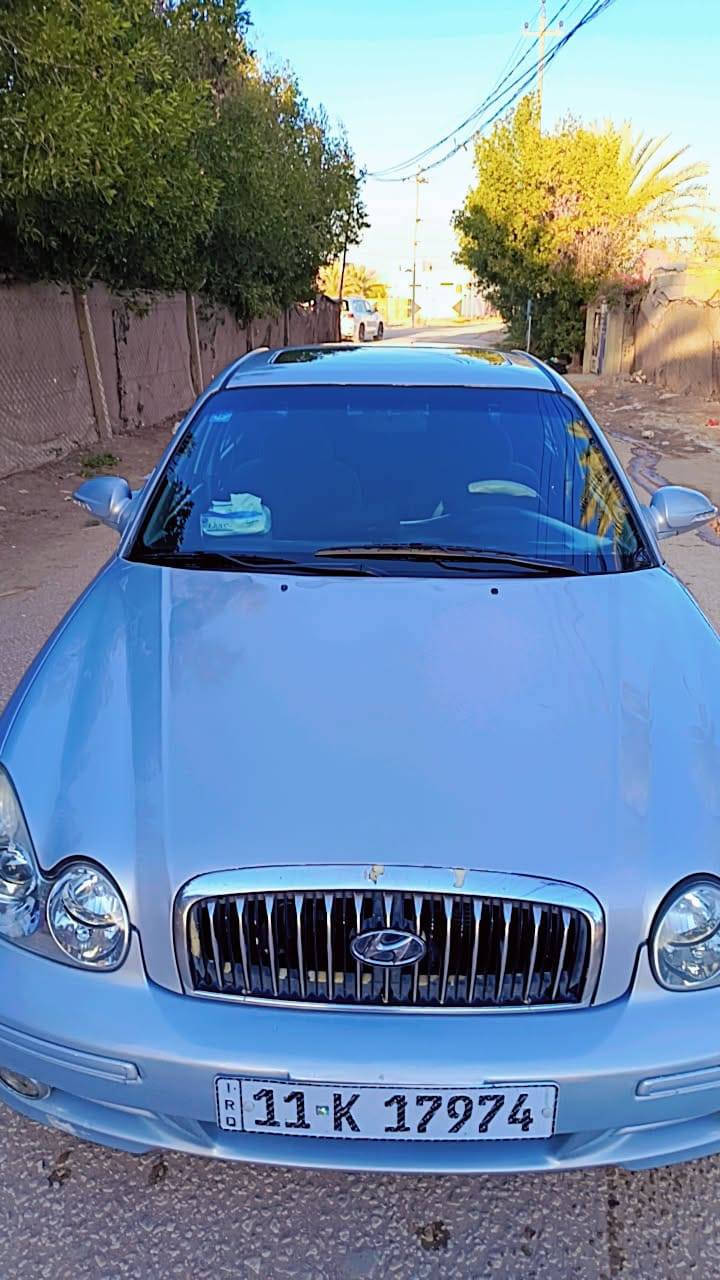 سلام عليكم هونداي سوناتا وارد خليجي٢٠٠٢ بلاد بانزين
صبغ عام بدون ضربه مكفوله من ضربه 
رقم بغداد دولي باسمي فول مواصفات محرك ٢٠٠٠ 
فتحه شغاله مري شفط ابو الاشاره
مكان بابل محاويل حي ١٧ تموز 
السعر ٦٦ وبيها مجال حك الجيه
***********
