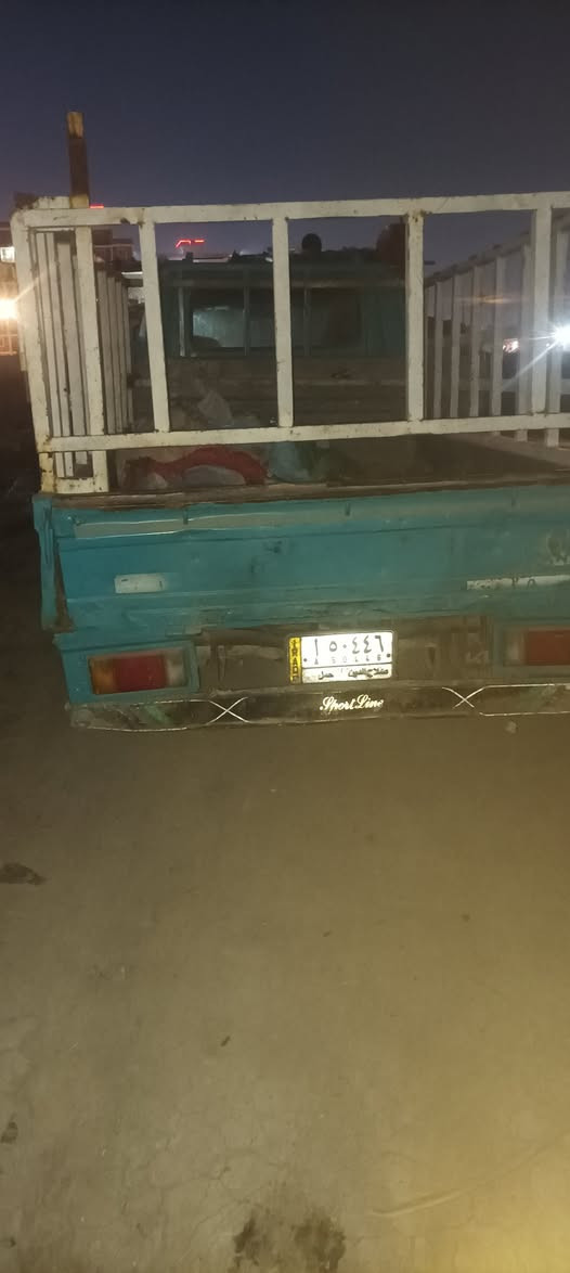 السلام عليكم كيه حمل مكينه كير بس الثاني بي صوت الشاصي بي باج تواير زوج الوره ٤ جدد اكسن جديد جامات كامله السياره تتقفل السعر ٤٠ وبيه مجال  رقم صلاح الدين مشروع وطني تحويل مباشر السنويه بعده ماصاقطه رقم شاصي واضح مكانه بغداد ولشراي يتصل والرقم بي واتساب ***********
