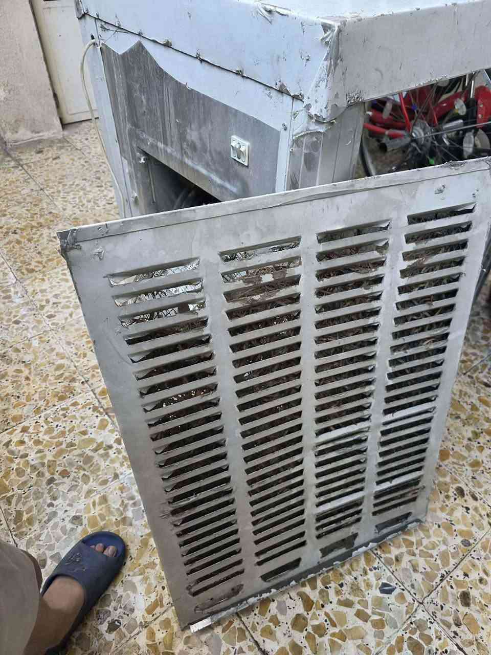 مبرده بالكامل المنيوم جديده بعدهه بالنايلون السعر 200 و بيها مجال بسيط مكاني بغداد الحريه شارع المشج بغداد, العراق


**إذا كنت صاحب هذا الإعلان وتريد حذفه لأي سبب، رجاءا أرسل رسالة إلى الدعم الفني**