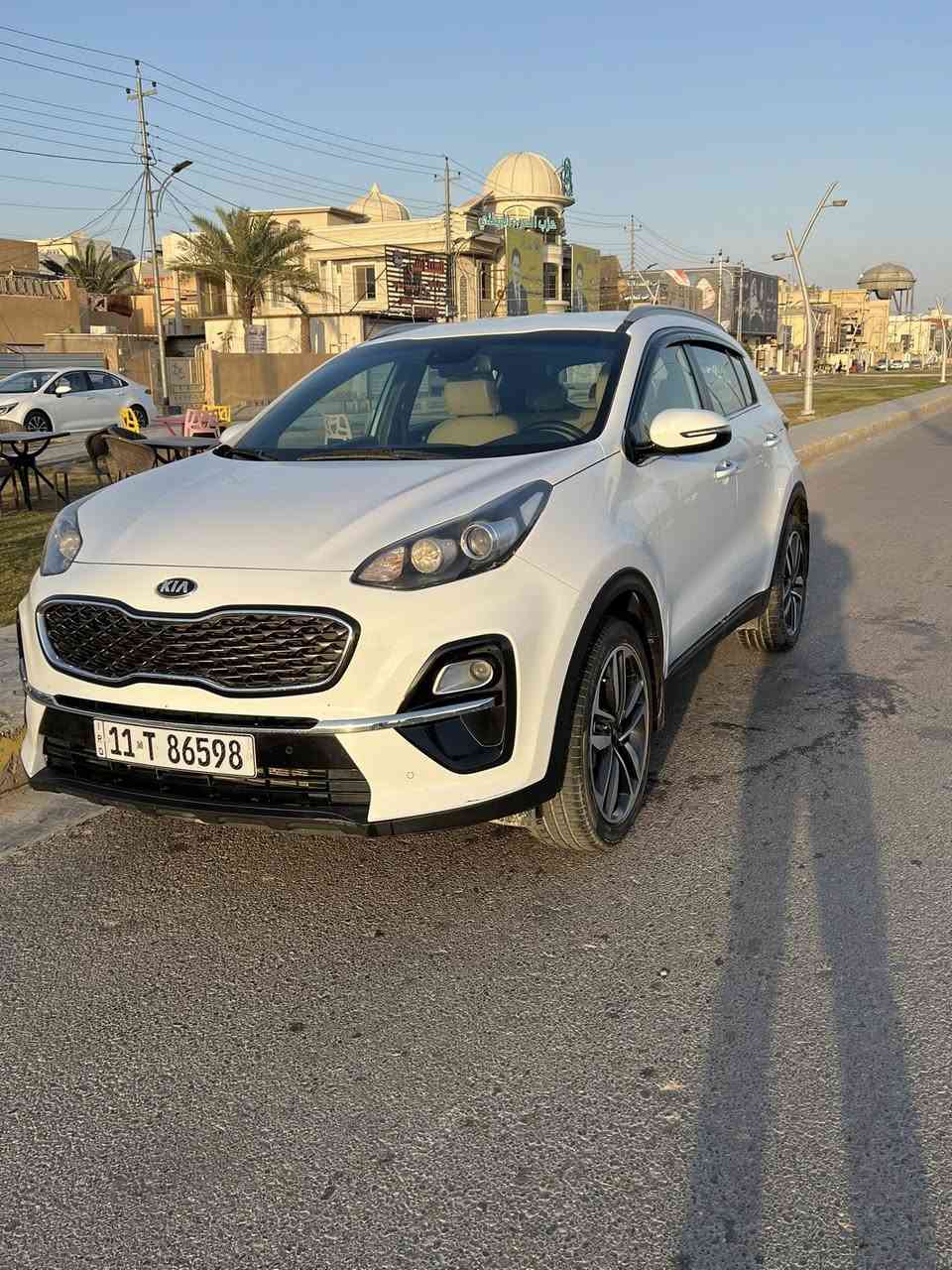 السلام عليكم
سبورتج خليجي موديل ٢٠٢٠

ماشيه ١٠٠

بصمه وجنطه كهرباء وتشغيل عن بعد

كامره خلفيه وحساسات اماميه وخلفيه

مري كهرباء مع اشاير مري وترحيب

شاشه جبيره اندر ويد وكار بلي

رقم بغداد هزه جديده وسنويه باسمي

السياره بيها بارد بسيط 

العنوان بغداد

السعر ١٩٧ 

***********
