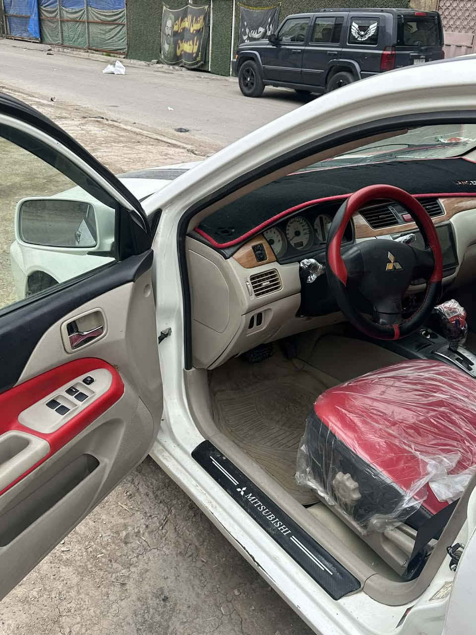 السلام عليكم لانسر للبيع موديل 2010 وارد امريكي كير اوتو محرك 1600 كهربائيات شغاله تبريد شغال ثلج شاشه وكامرا دوشمه جديده جلد ، صبغ احزام ومبدل جاملغ ايمن وايسر وبنيد السعر 72 وبيها مجال حك الجيه
الرقم *********** بغداد
