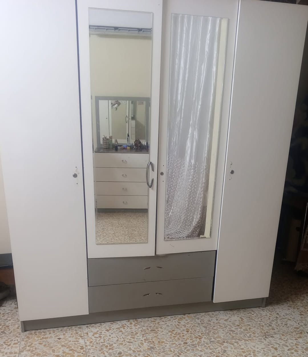 غرفه  نفر للبيع تركيه السعر ٢٢٥


**إذا كنت صاحب هذا الإعلان وتريد حذفه لأي سبب، رجاءا أرسل رسالة إلى الدعم الفني**