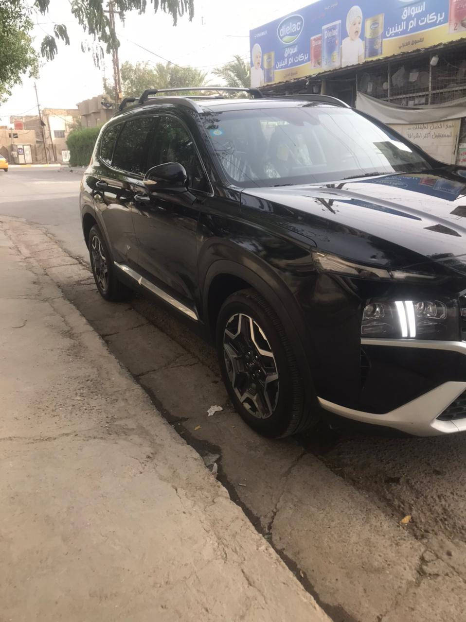 سيارة حلوة 
فول الفول أعلى فئة  بغداد بنوراما أربع كامرات رادارات 
5 راكب
المواصفات:-( vip )
١- مفتاح ذكي بصمة + التشغيل عن بعد .
٢- نظام اوتو بارك / تقديم و ترجيع السيارة بالمفتاح الذكي والتوقف الذاتي بدون سائق
٣- كير بنظام الازار المنفصلة الاصدار الجديد ( بيانو)
٣- كير ماوس ثانوي لأوضاع القيادة :
وضعيات للقيادة
Drive mode
‏eco - Smart - Sport
Snow-
٤- نظام HTRAC الحديث دفع رباعي
٥- بنوراما فتحة سقف.
٦- هاند بريك بصمة
‏٧ - Auto Hold  أوتو هولد
٨- خاصية ISOFIX   ايزو فكس قفل الاطفال
٩- نظام مانع الانزلاق
١٠ - نظام نزول المنحدرات.
١١ - نظام اطفاء المحرك (A) ذاتيا في الازدحامات لتوفير الوقود
١٢- شاشة تدعم Apple Car play و Android وبلوتوث مدمج والأوامر الصوتية
١٣- الداشبورد الكتروني بانماط متغيرة حسب وضعية القيادة
١٤- الشاشة الوسطية حجم كبير ١٢ انج مع دعم الملاحة بالخرائط GPS وبوصلة للاتجاهات
١٥- شاحن هاتف wireless
١٦-  مخارج شحن USB وتشغيل الميديا
١٧- منافذ للطاقة كهرباء 12فولت ومنفذ 110 فولت
١٨-  المرايا الجانبية قابلة للطي + نقطة عمياء + هيتر + اشارات
١٩- مرايا جانبية بخاصية الترحيب والفتح عند الاقتراب والاضاءة في الضلام
٢٠-  الصندوق كهربائي ذكي
٢١- حساسات ضغط الاطارات
٢٢- حساسات أمامية / جانبية /خلفية
٢٣-  كامرة اضافية لتقنية منع الخروج عن المسار
٢٤- ميزة التوقف الذاتي للمركبة منعا للاصطدام عند القيادة او الرجوع
٢٥-  المركبة تعيد نفسها للمسار الصحيح عند عدم الانتباه
٢٦- لايت زينون رباعي العدسات بتقنية High Beam الانارة الذكية + LED  نهاري
٢٧- بك لايت LED مميز مدعوم بتقنية ضد الضباب لاوضح رؤية للمركبة
٢٨- خاصية دعم الكاميرات عند تشغيل الإشارة الجانبية لرؤية الزوايا العمياء
٢٩- كاميرا دوارة 3D تفاعلية متعددة الاوضاع
٣٠- اضاءة داخلية LED تقنية Ambient Light متعددة الالوان
٣١- مرآة داخلية بخاصية التعتيم الذاتي
٣٢- سستم صوت سماعات محيطية مع دمام وتويترز
٣٣-  نظام القيادة الذاتي الذكي في الشوارع المخططة
٣٤- مثبت السرعة Cruise وميزة التباعد عن المركبات
٣٥- خاصية المايك للسائق للتحدث مع الركاب في الخلف
٣٦- حساس حراري بسقف السيارة بتحذير صوتي في حال نسيان الاطفال في المركبة
٣٧- قفل الابواب والنوافذ / خاصية عدم العبث للاطفال
٣٨- القفل المركزي للابواب وعدم الفتح عند مرور مركبة بشكل قريب من السيارة
٣٩- مقعد السائق خاصية الخزن وميزة الخروج المريح عند الاطفاء
٤٠-  المقاعد الامامية كهرباء + تبريد + تدفئة
٤١- المقاعد الخلفية تدفئة
٤٢- الداخل جلد بلون مميز تطعيم الدواخل
٤٣- ستائر جانبية
٤٤- ستيرنغ من الجلد حياكة مع تحكمات
٤٥- شفتات رياضية بالمقود
٤٦-  التبريد والتدفئة تحكم شاشة وتحكم يدوي ايضا
٤٧-  التبريد امامي خلفي مناخ منفصل
٤٨-بردات أبواب خلفية
٤٩-  جدا اقتصادي بالبنزين
٥٠- حساس لمس ابواب لفتح وغلق باب السائق والراكب
٥١- ماسحات امامية حساس / تشغيل تلقائي وسرعة حسب غزارة المطر
٥٢- ماسحة خلفية حساس /  تشغيل تلقائي عند المطر
٥٣- اريل نفكيتر مدمج بتقنية التقاط بث الراديو


**إذا كنت صاحب هذا الإعلان وتريد حذفه لأي سبب، رجاءا أرسل رسالة إلى الدعم الفني**
