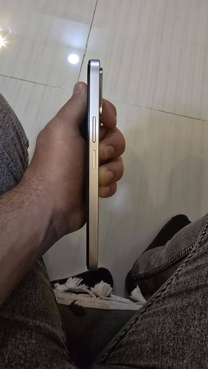 السلام عليكم
هونر اكس 6 سي 
ذاكره 256 
بطاريه 6000 
الجهاز فول نضافه 
مامفتوح نهائي 
سعر 130 وبي مجال 
للطيبين شراي تفضل خاص 
مو شراي رجاء لاتكسر بي


**إذا كنت صاحب هذا الإعلان وتريد حذفه لأي سبب، رجاءا أرسل رسالة إلى الدعم الفني**