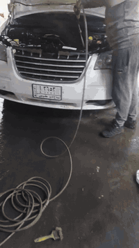 كرفان 2014 تبديل فلتر كير مع دهن
كرفان  2014 تبديل دينمو 
كرفان 2012تبديل تخم اذانات 
كرفان 2009 تبديل تخم دسكات خلفي و امامي 
كرفان 2017 تبديل دبلات امامي مع براد دهن 
كرفان 2012فتح نوزلات مع بلكات مع دريم شفت 
العنوان ساعه عدن خلف معمل الطحين 
***********  ***********
