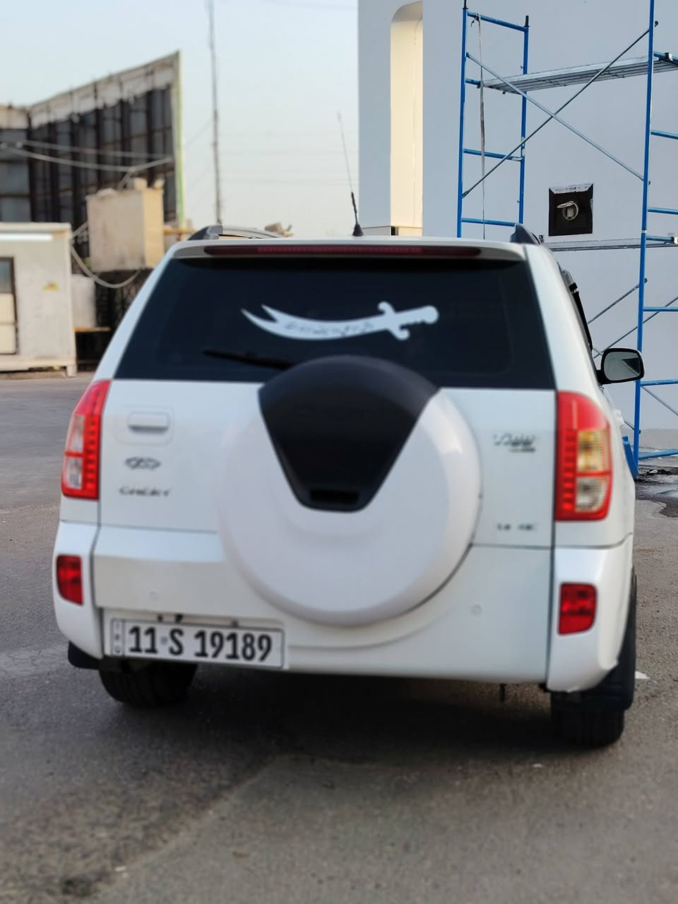 سلام عليكم عندي تيكو ٢٠١٣ ماشيه ١٠٠ للبيع رقم بغداد إنكليزي سياره جديده وخير من الله السعر ٦٢استفسار اتصال ***********
