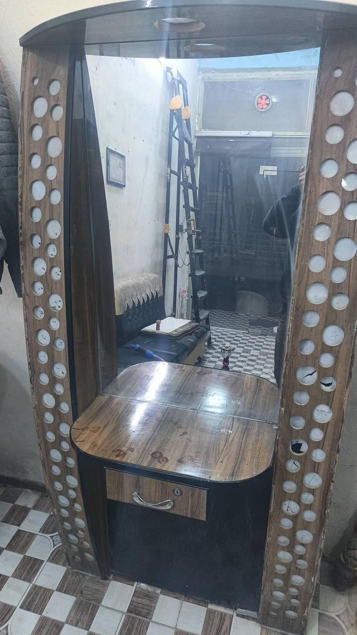 ٢ ميوزا حلاقه للبيع سعرهن ٦٠ الف الشعب السريدات ***********
