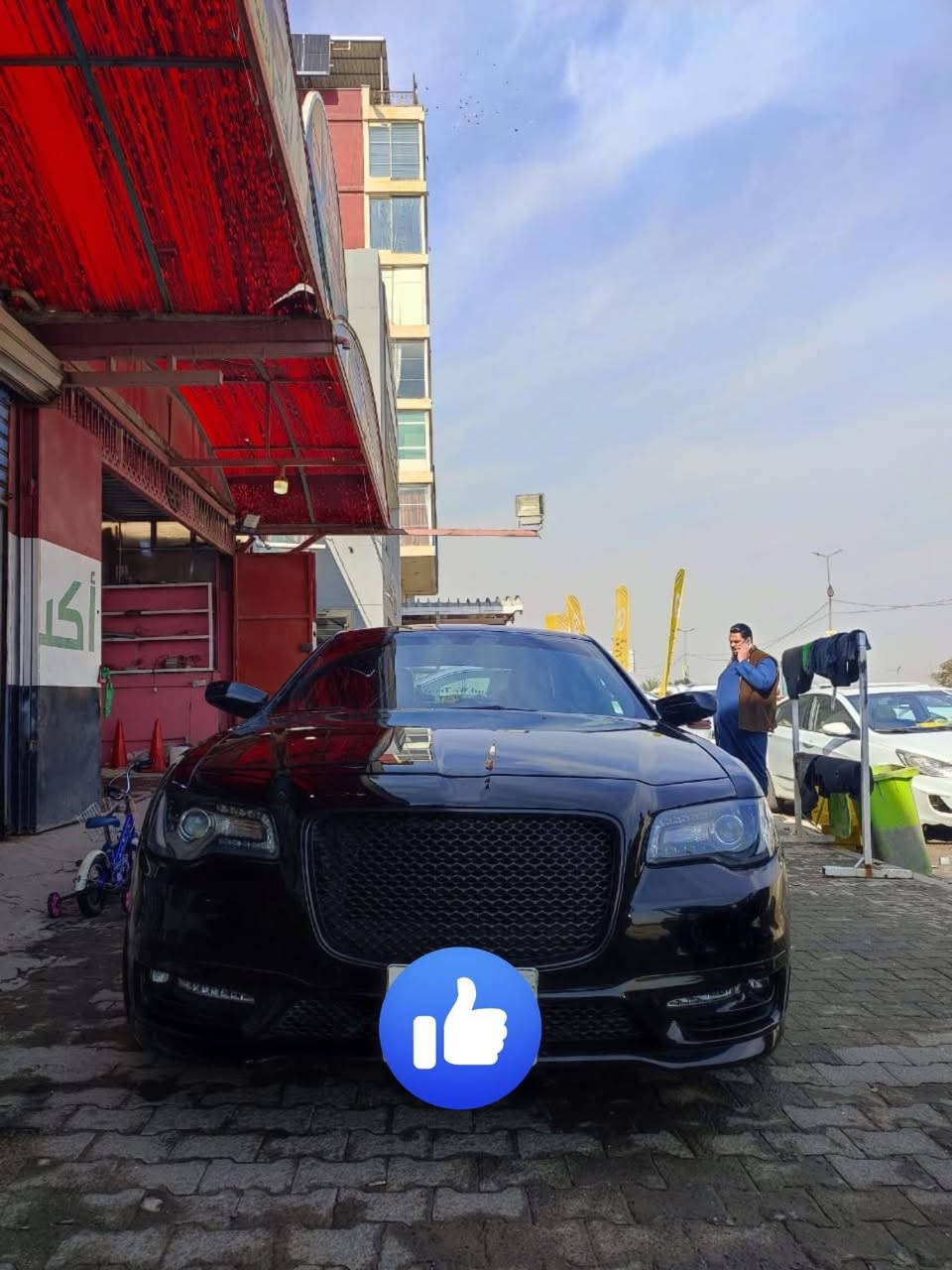 سلام عليكم
اوبامه للبيع

المديل2013 بيه صباغات حادثه جاملغ خلفي 

السعر 140عليه غرامات ينكصن من فلوسه وبيه مجال

للاستفسار:*********** مراسله وتساب
