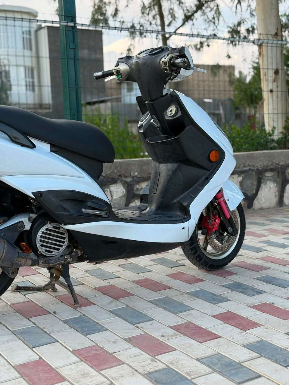 سلام عليكم للبيع سكنز فحل طلاعات جازه للخيربرغي معايزه مكاني نجف ***********
السعر 850
