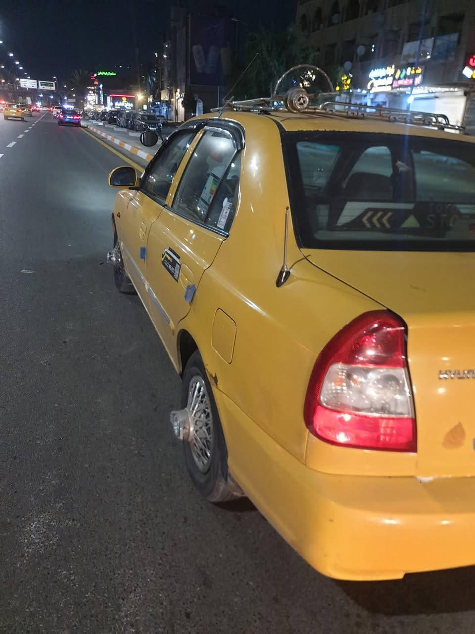 سلام عليكم فيرنه البيع ٢٠١٤ سياره _مامعيوده سعر ٧٥ وبيه مجال حك جيه بغداد فلكه حي نصر 
ملاحظات بيه جاملغ جهت العبري علا كد شبر بدون داخل 
صدر جديد امامي خلفي 
تايرات جدد
كبل الشارع 
بس الغراض مو يه السياره 
رقم الهاتف *********** واتساب حبايب كلبي
