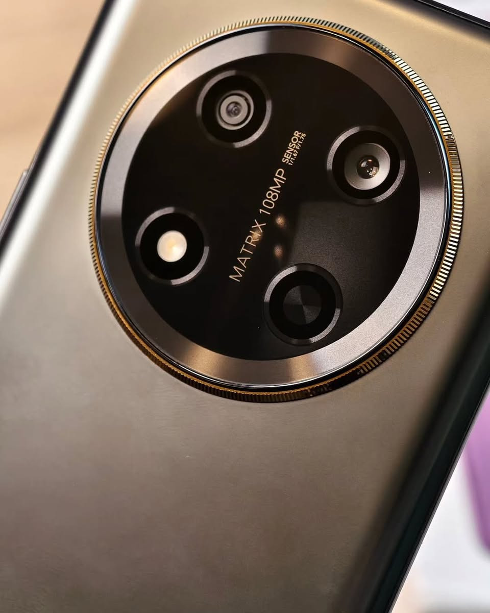 هونـــر X9c / كفالة عامة 

لون اسود لامع : شرق اوسط 

ذاكرة 256………. دبل شريحة 

استخدام نضيف جدآ / دبل شريحة 

معروض بسعر 300 الف : 💕

العنوان السماوة .. سوك المسكوف 

*********** اتصال او مراسلتنا عل واتساب
