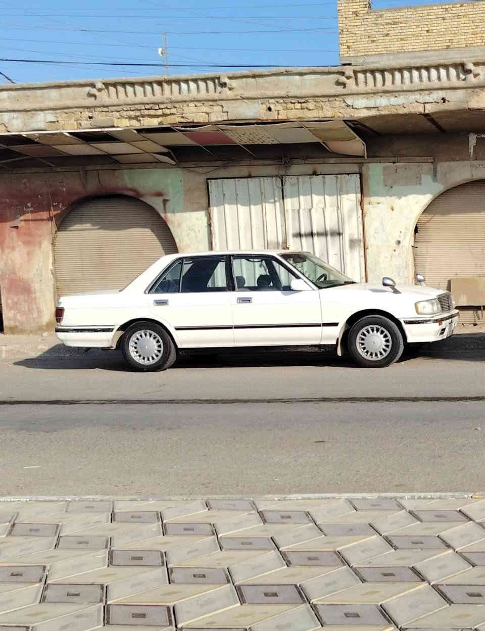 السلام عليكم ورحمة الله
مكفوله من الگصه ونقل الجثه والعيب الشرعي والاصوليات 
للبيع سوبر سدان مودي1990 رقم قادسيه  مكينه وگير 2500 حداديه تخم تاير كهربائيات العنوان ناصريه قضاء الجبايش السعر 55 وبيها مجال بسيط او مراوس
 ب ام كراند او اوبترا او جلي محور كوره 
للأتصال. ***********
