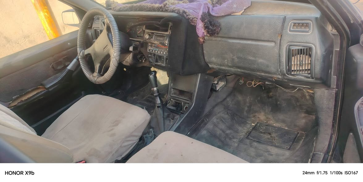 فالفو موديل 93 بدون ضرر وضع شركه لا صبغ ولا ضربة 
سنوية ضايعة  صاحبها بدهوك بيها وكالة شمالية السعر 10مكلف بل النشر خابر وتدلل مكاني موصل 
***********
