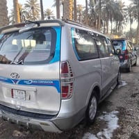 ستاركس 2009 مفتوح سياره جاهزه من كلشي فقط جاملغ الخلفي صبغ والباقي كفا...