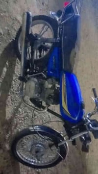 للبيع ايراني تايكر 5 كير كلشي مابيه نقصه بس مجمع مال سلف الشراي يتصل م...