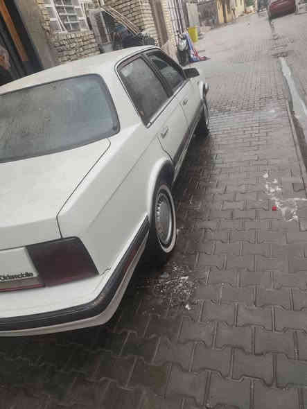 سلام عليكم  سياره اولدز موديل 90 للبيع بيها بدايه خط تبخير مكينه بلاديه 3100 سته سلندر سياره حداديه نظيفه لا بيها ضربه ولا شي وشراي يكلب  سعر 45 بيها مجال او مراوس اتصال هذا رقم ***********
