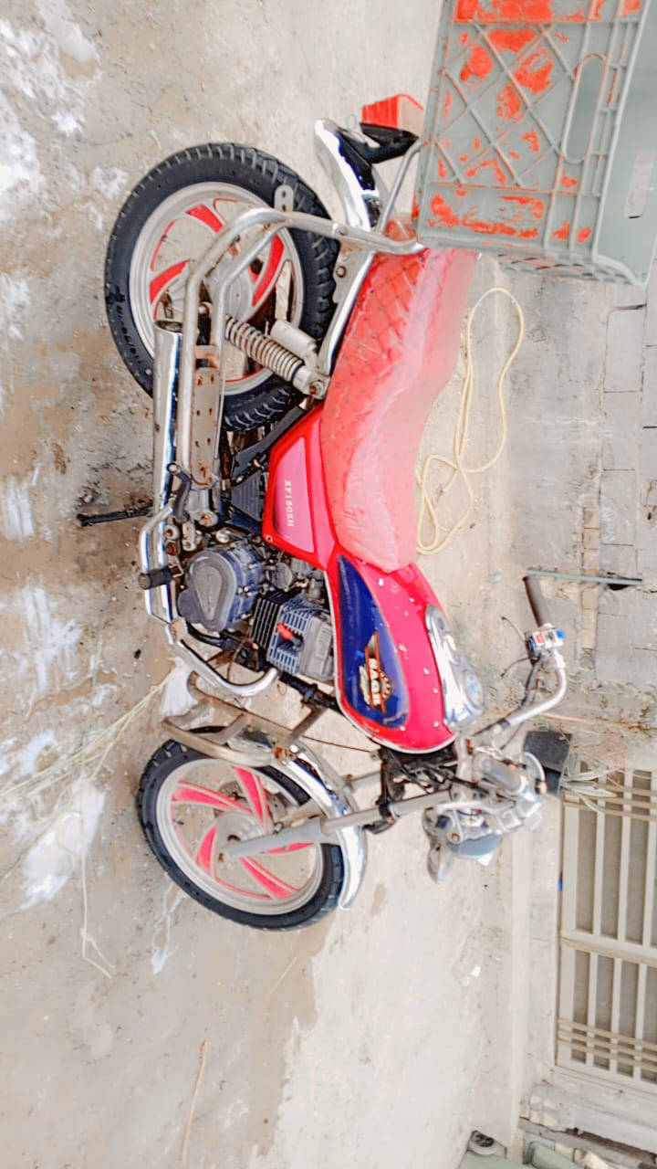 سلام عليكم جونده البيع دراجه نضيفه مكلف بل نشر الي يريد هذا رقم راعيه ***********
