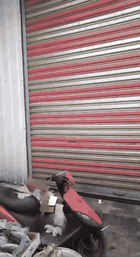 السلام عليكم
مجمع للبيع قطاع5 شارع كاتب عدل 
للاستفسار ‭0771 803 1878‬
مكلف بالنشر
